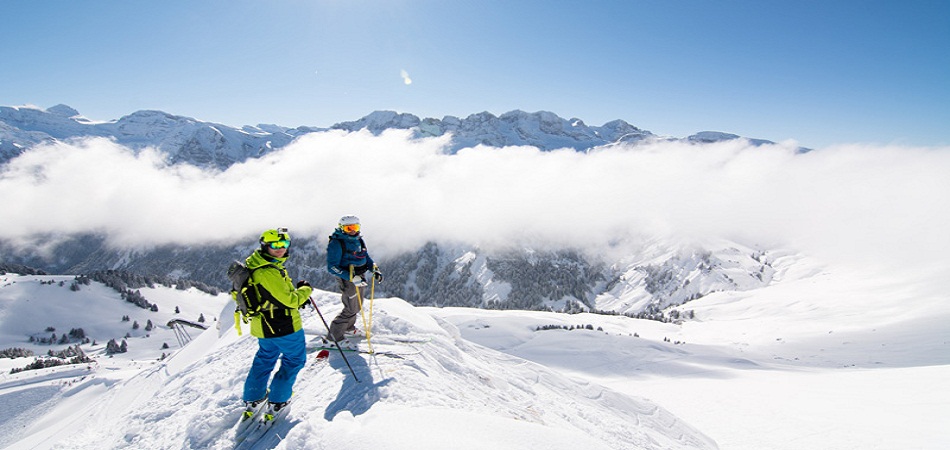Louer-votre-matériel-chez-un-spécialiste-de-la-location-de-ski-à-Avoriaz